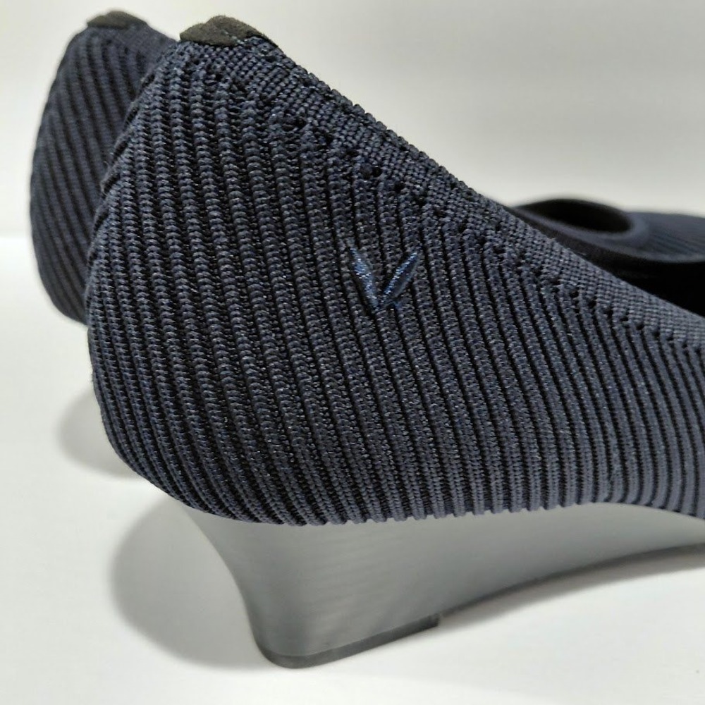 Vivaia Margot Wedge Pro Navy Blue Ribbed Knit Square Toe Pumps Womens Size 39.5 - Picture 9 of 12
